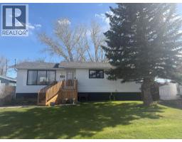 334 McEwan St., Granum, Alberta