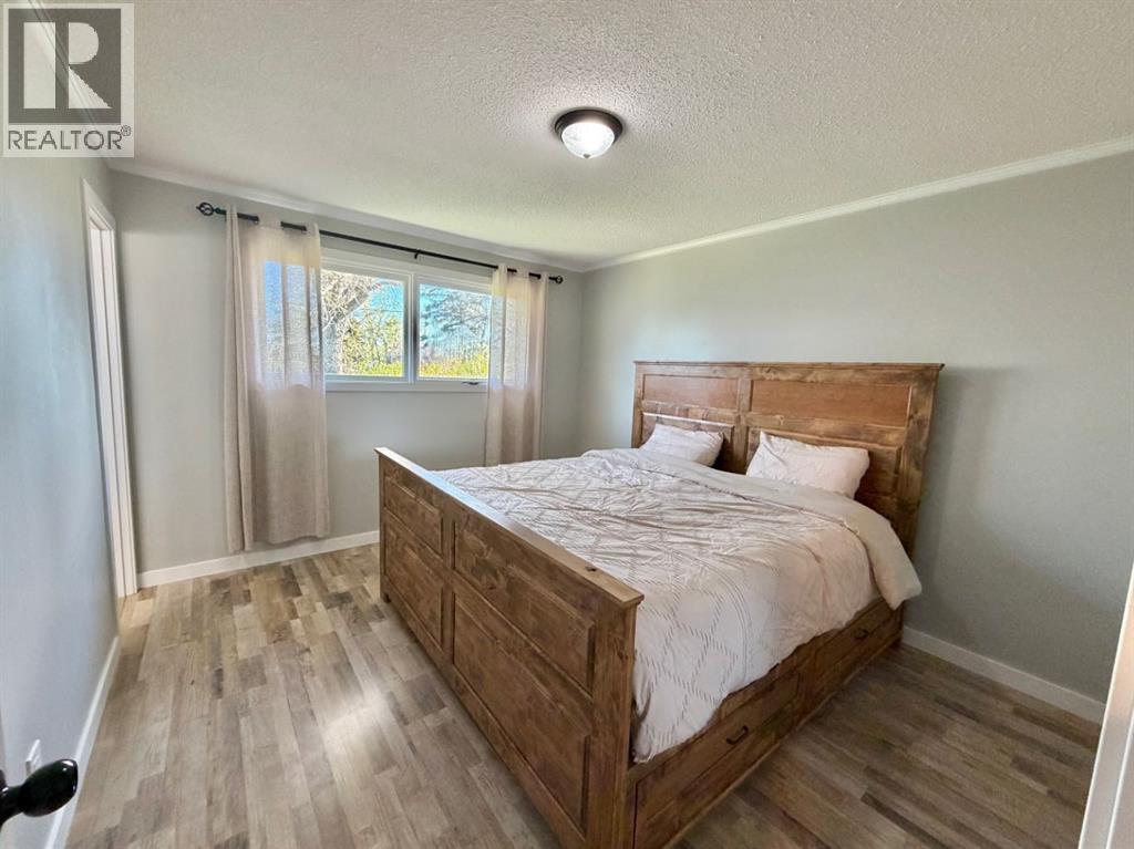 334 Mcewan St., Granum, Alberta  T0L 1A0 - Photo 12 - A2309158