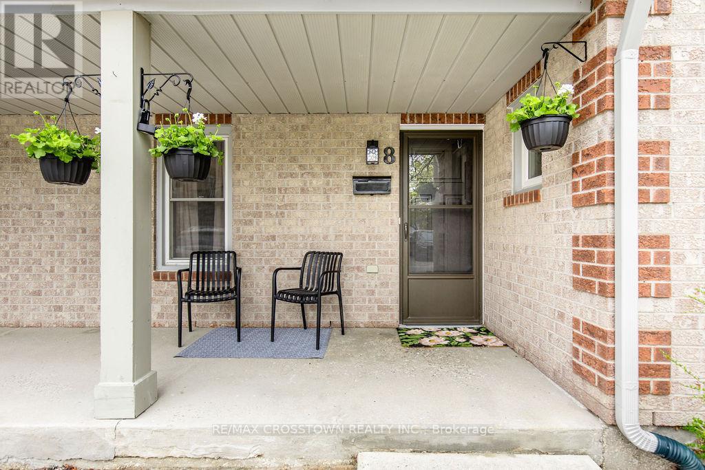 8 - 119 D'ambrosio Drive, Barrie, Ontario  L4N 7R7 - Photo 3 - S13133594