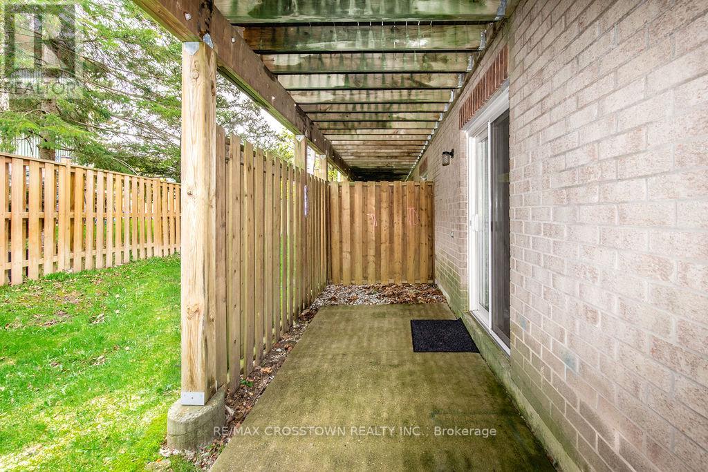 8 - 119 D'ambrosio Drive, Barrie, Ontario  L4N 7R7 - Photo 40 - S13133594