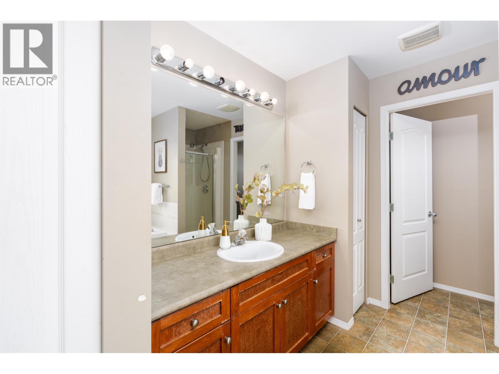 11656 Creekside Street, Maple Ridge, British Columbia V4R 2V5 - Photo 12 - R3122377