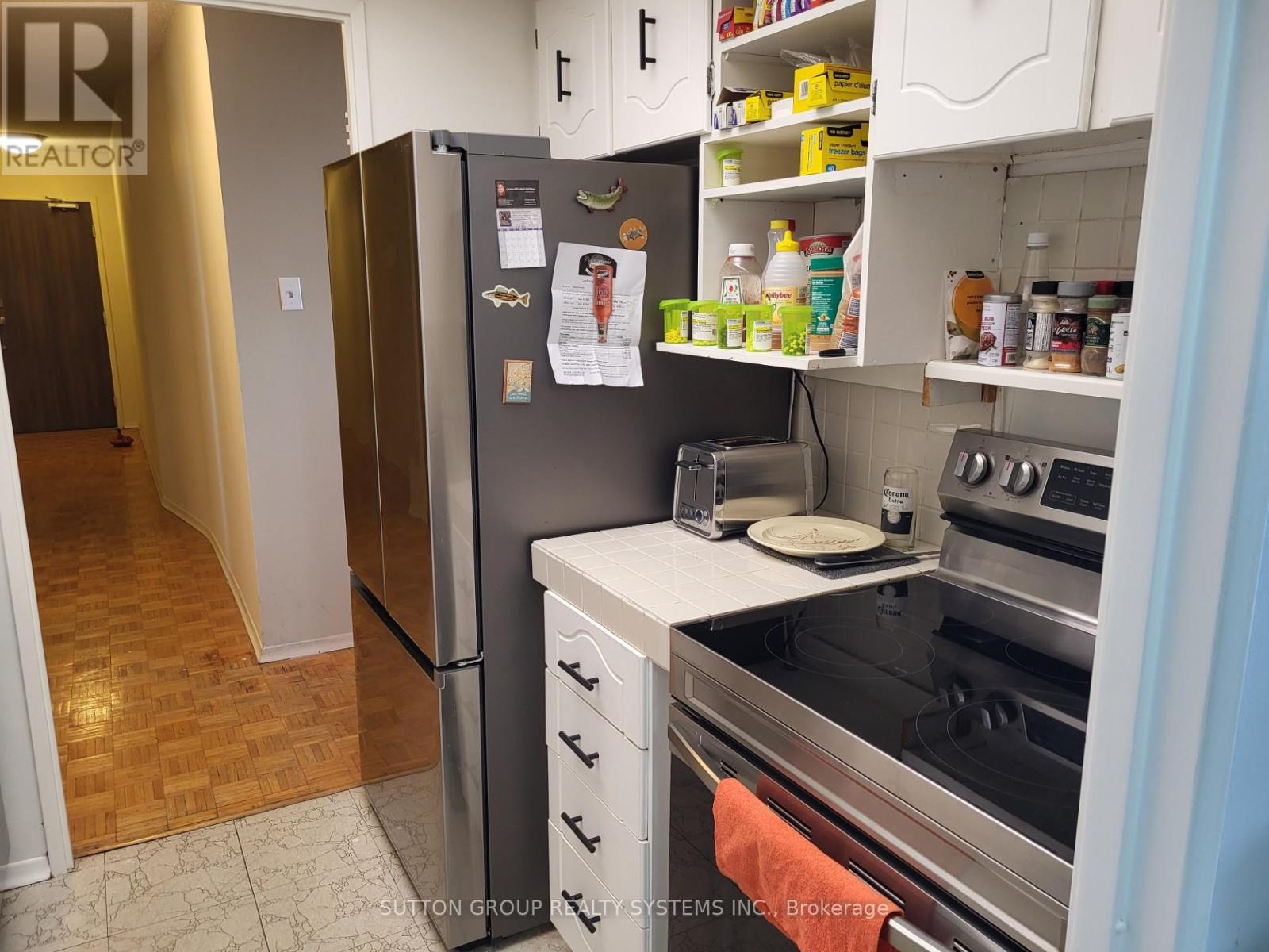 2003 - 1515 Lakeshore Road E, Mississauga, Ontario  L5E 3E2 - Photo 7 - W13128748