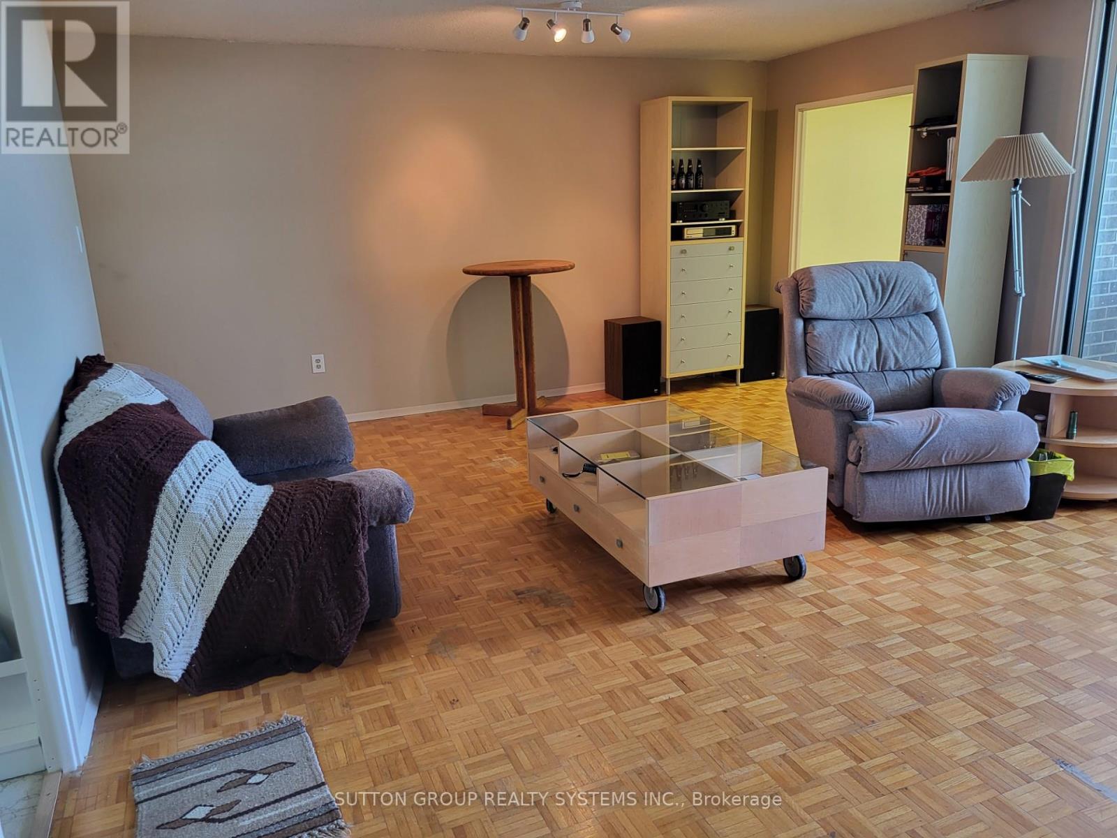 2003 - 1515 Lakeshore Road E, Mississauga, Ontario  L5E 3E2 - Photo 9 - W13128748