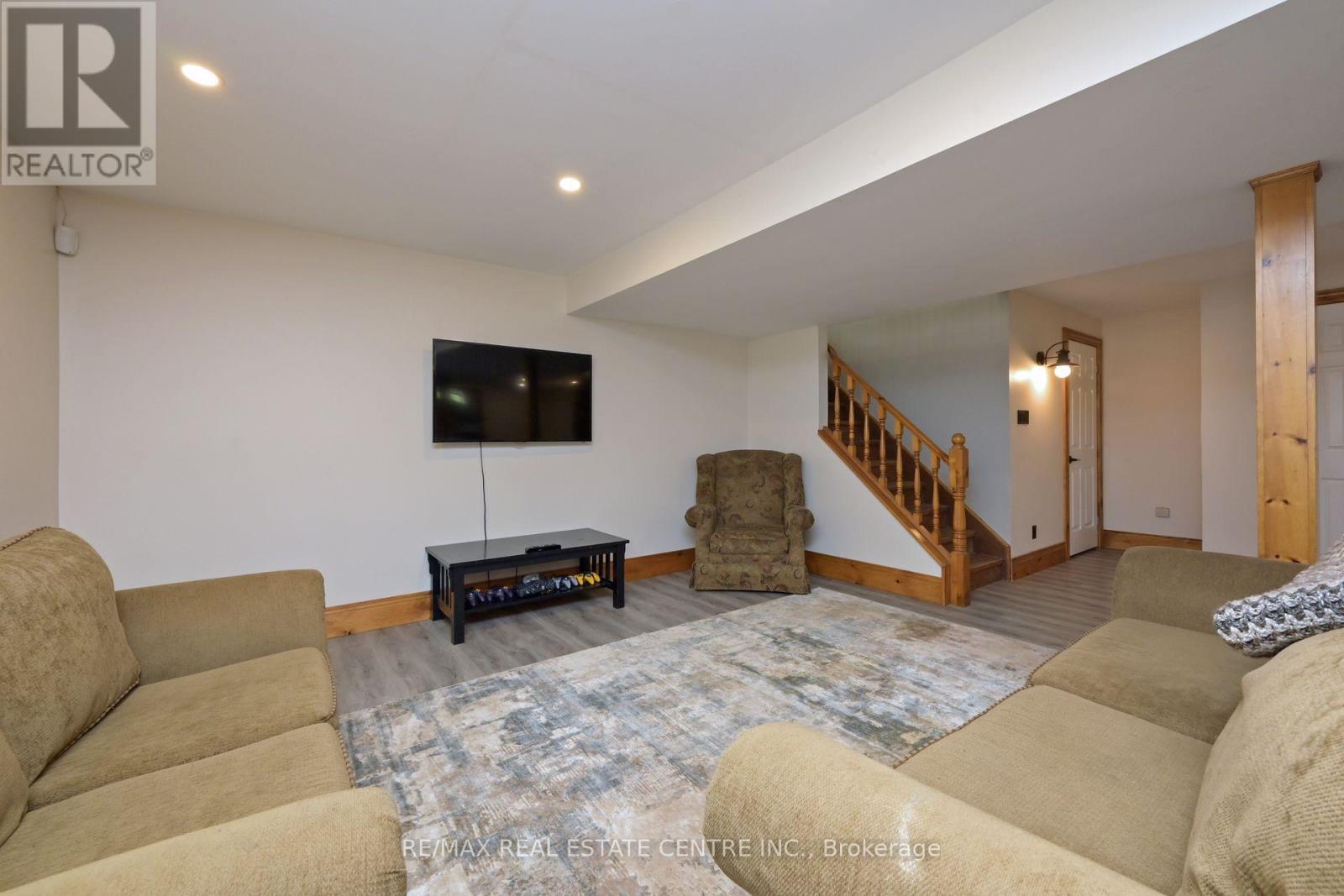 347157 Mono Centre Road E, Mono, Ontario  L9W 5T6 - Photo 12 - X12894906