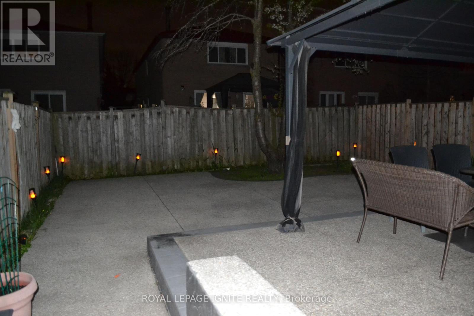 98 Chloe Crescent, Markham, Ontario  L3S 2H7 - Photo 25 - N13133868