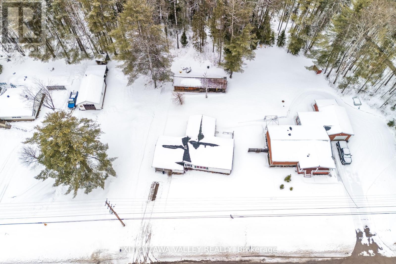 32848 Highway 17 Highway, Laurentian Hills, Ontario  K0J 1P0 - Photo 36 - X12943134