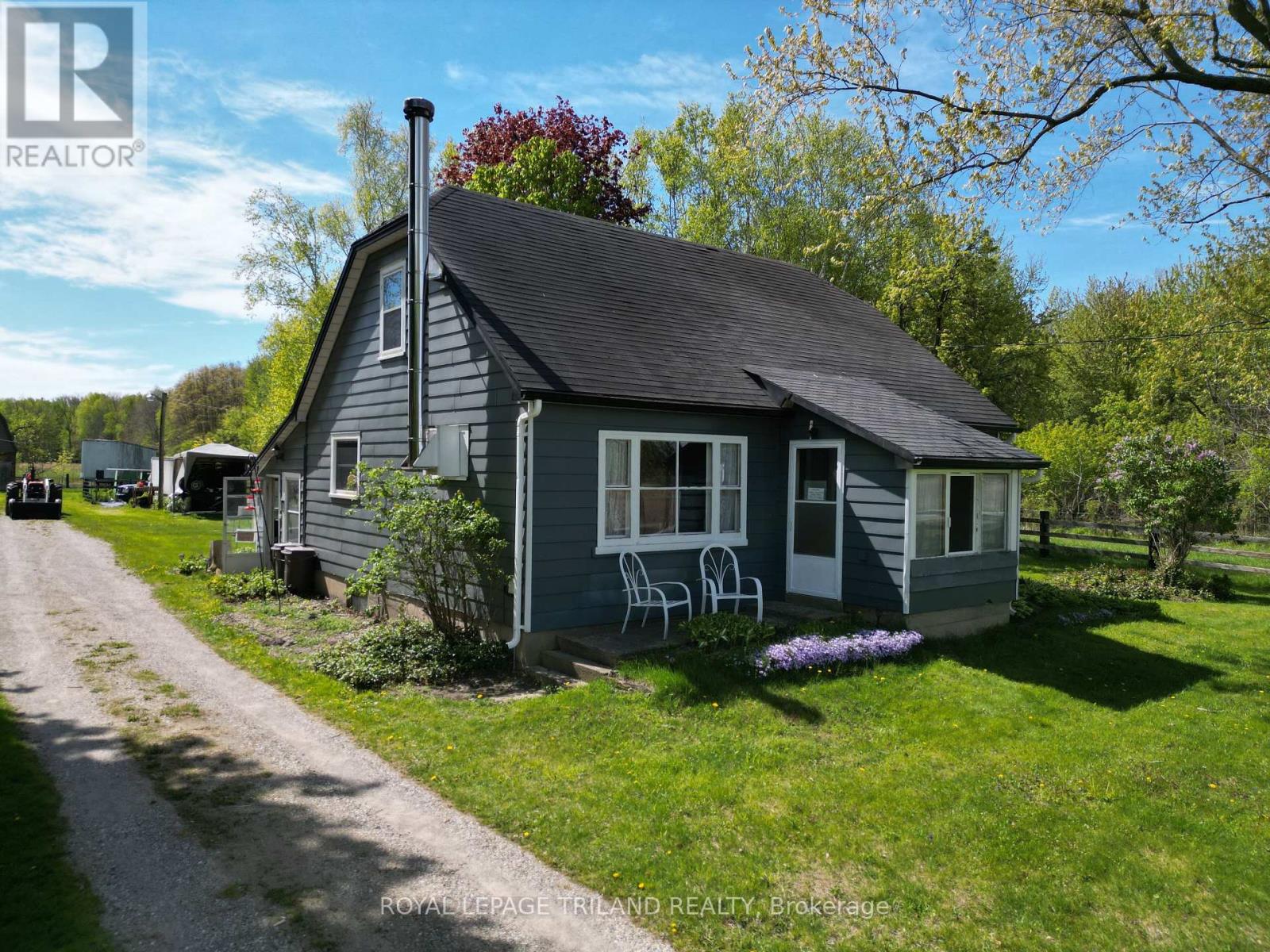 24909 QUEENS LINE, West Elgin, Ontario