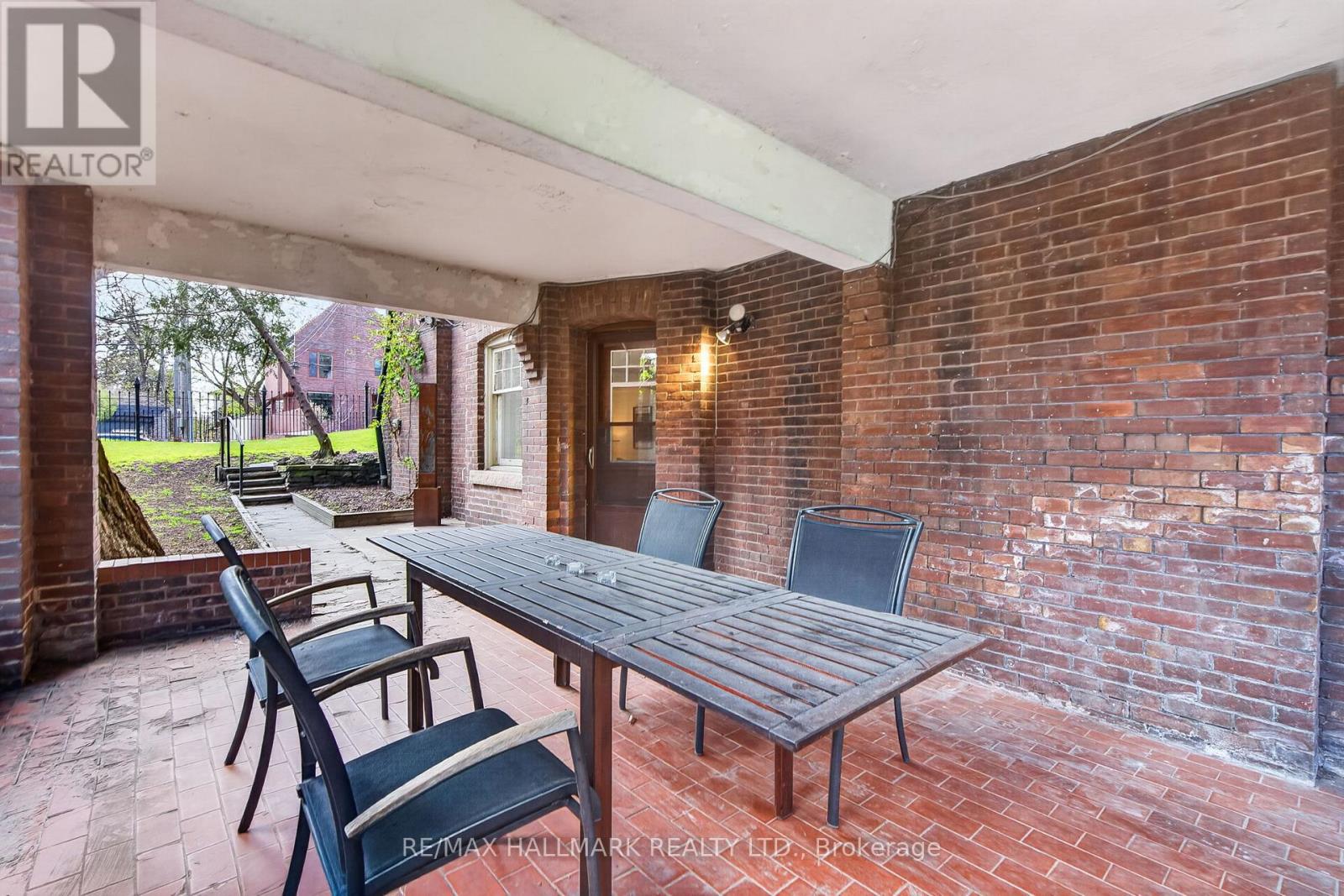51 Indian Grove, Toronto, Ontario  M6R 2Y1 - Photo 23 - W13081566