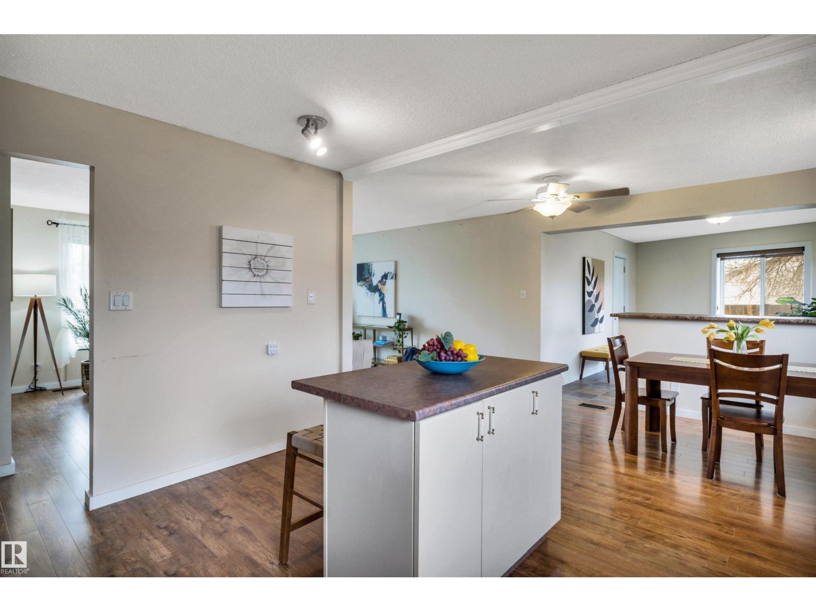 96 Arlington Dr, St. Albert, Alberta  T8N 3A8 - Photo 15 - E4488023