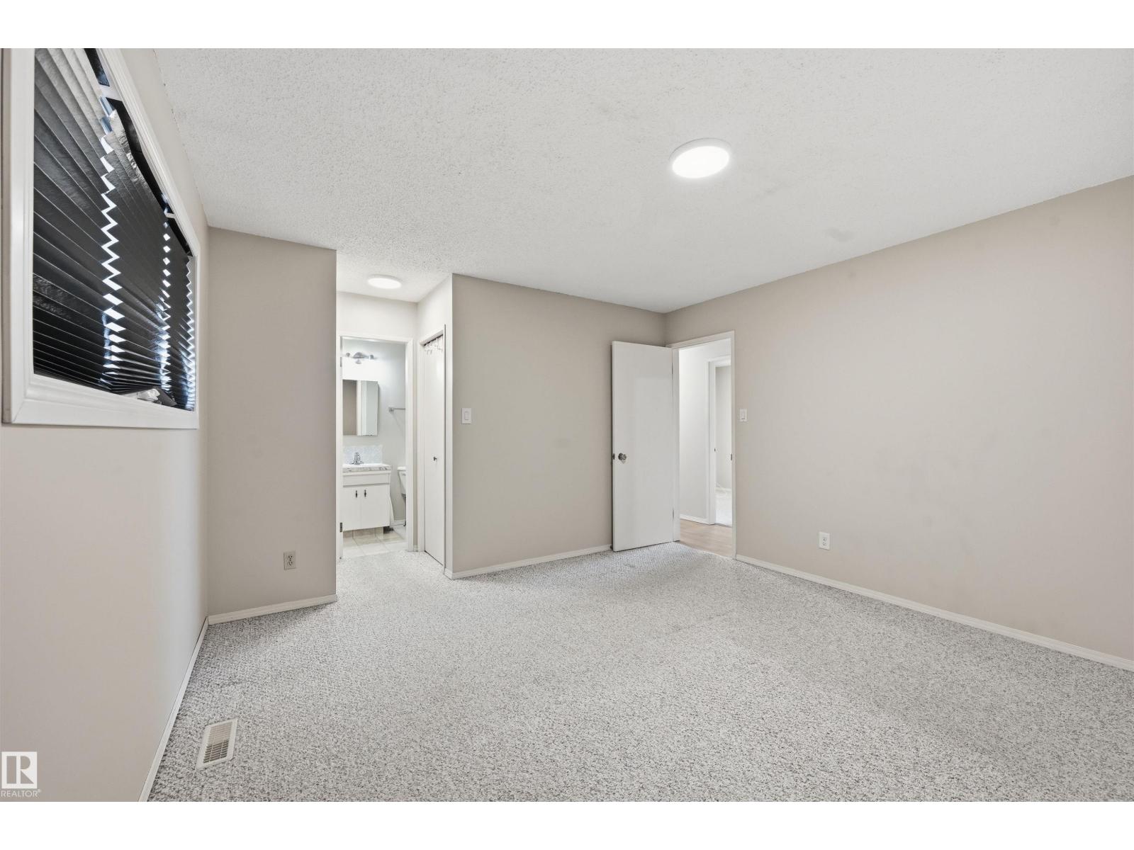 692 Lee Ridge Rd Nw, Edmonton, Alberta  T6K 0P2 - Photo 27 - E4487987