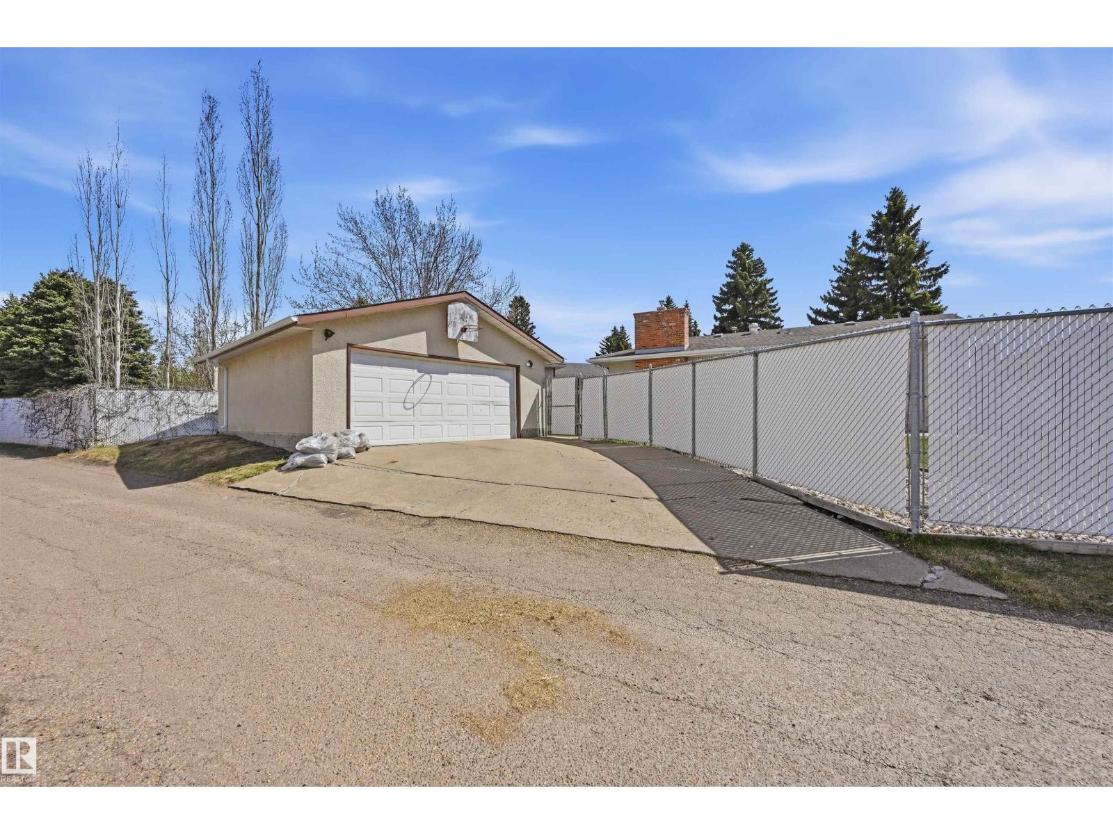 692 Lee Ridge Rd Nw, Edmonton, Alberta  T6K 0P2 - Photo 49 - E4487987