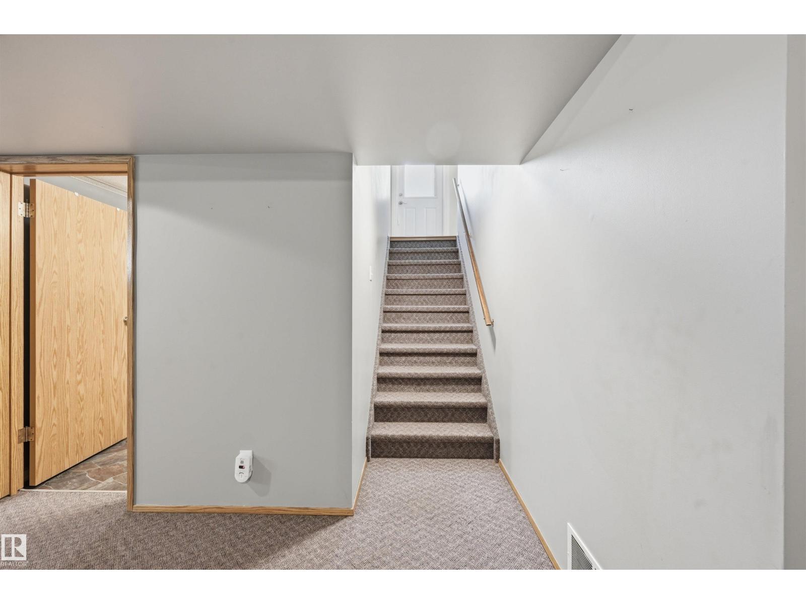 692 Lee Ridge Rd Nw, Edmonton, Alberta  T6K 0P2 - Photo 29 - E4487987