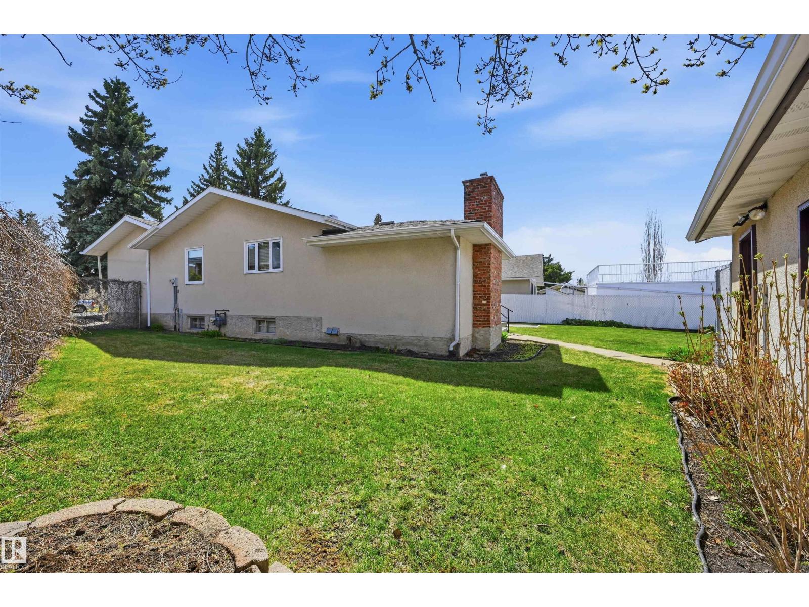 692 Lee Ridge Rd Nw, Edmonton, Alberta  T6K 0P2 - Photo 47 - E4487987