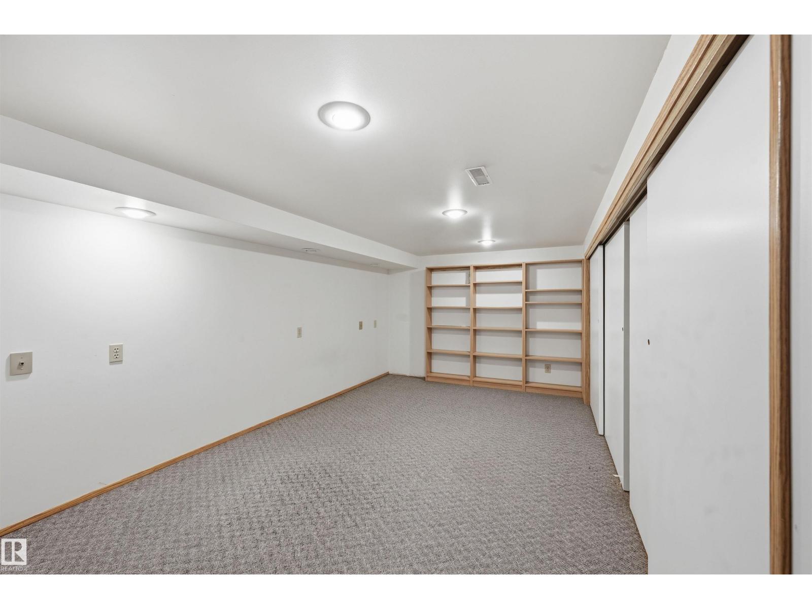 692 Lee Ridge Rd Nw, Edmonton, Alberta  T6K 0P2 - Photo 38 - E4487987