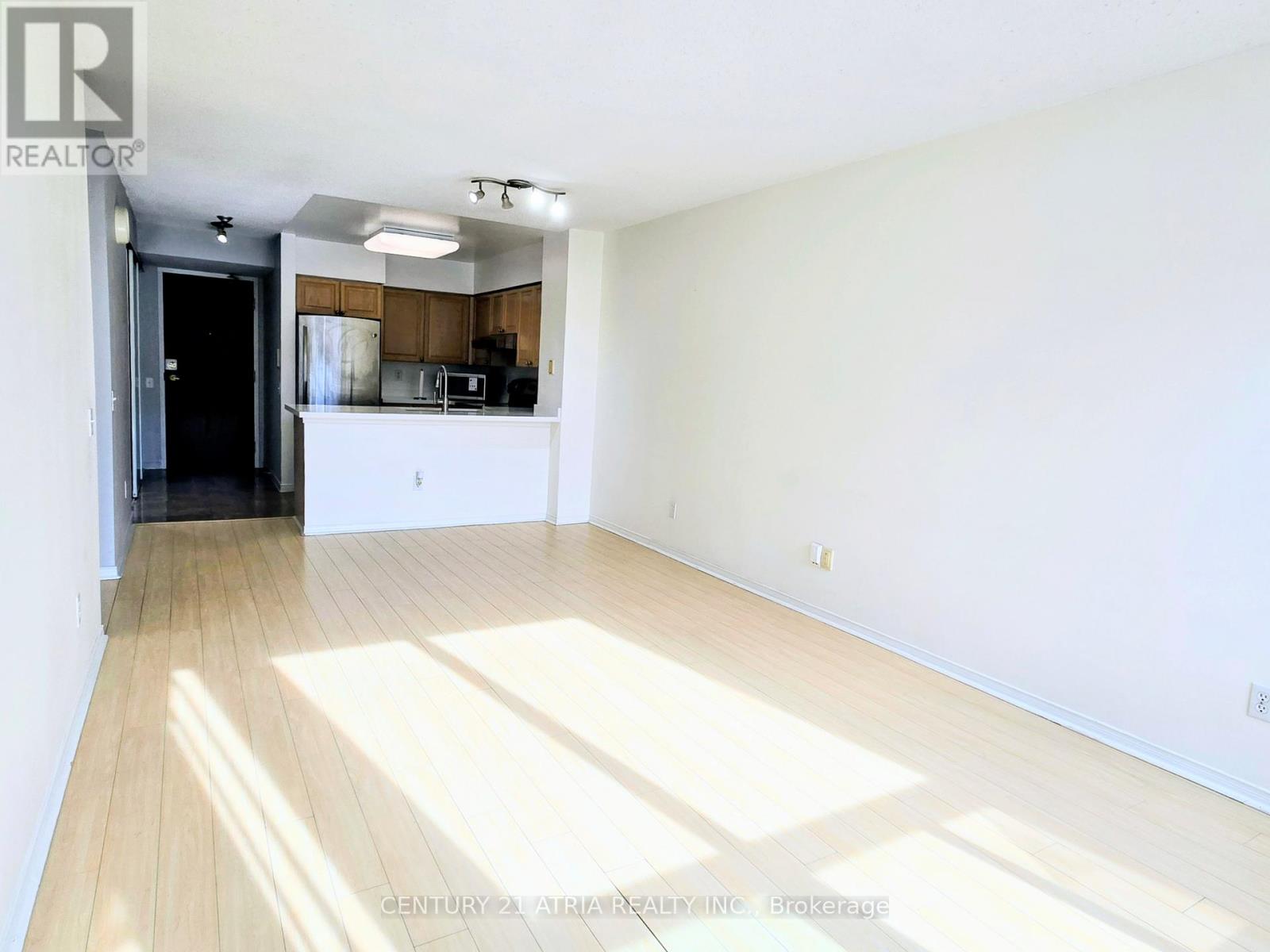 1806 - 750 Bay Street, Toronto, Ontario  M5G 1N6 - Photo 11 - C13134642