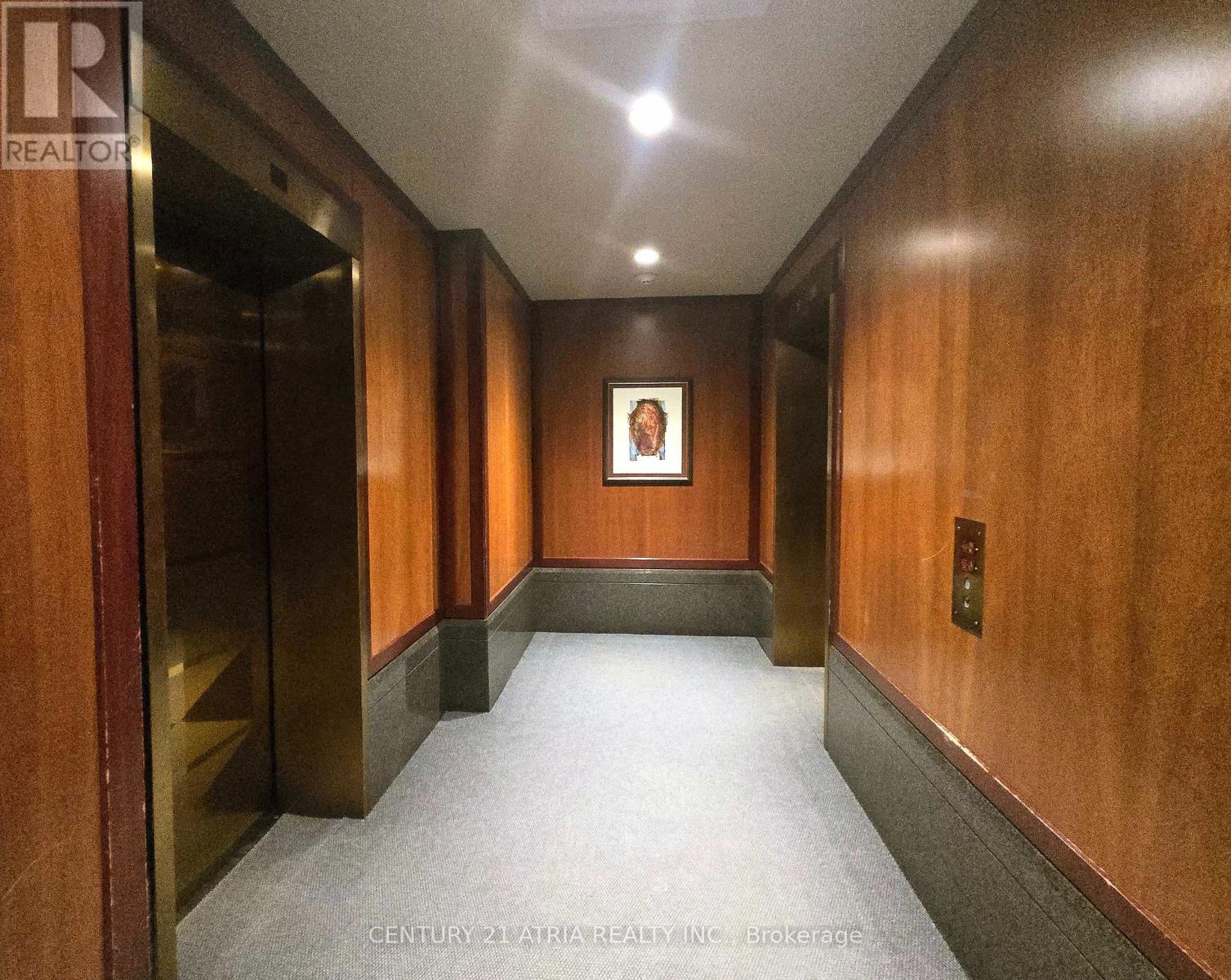 1806 - 750 Bay Street, Toronto, Ontario  M5G 1N6 - Photo 5 - C13134642