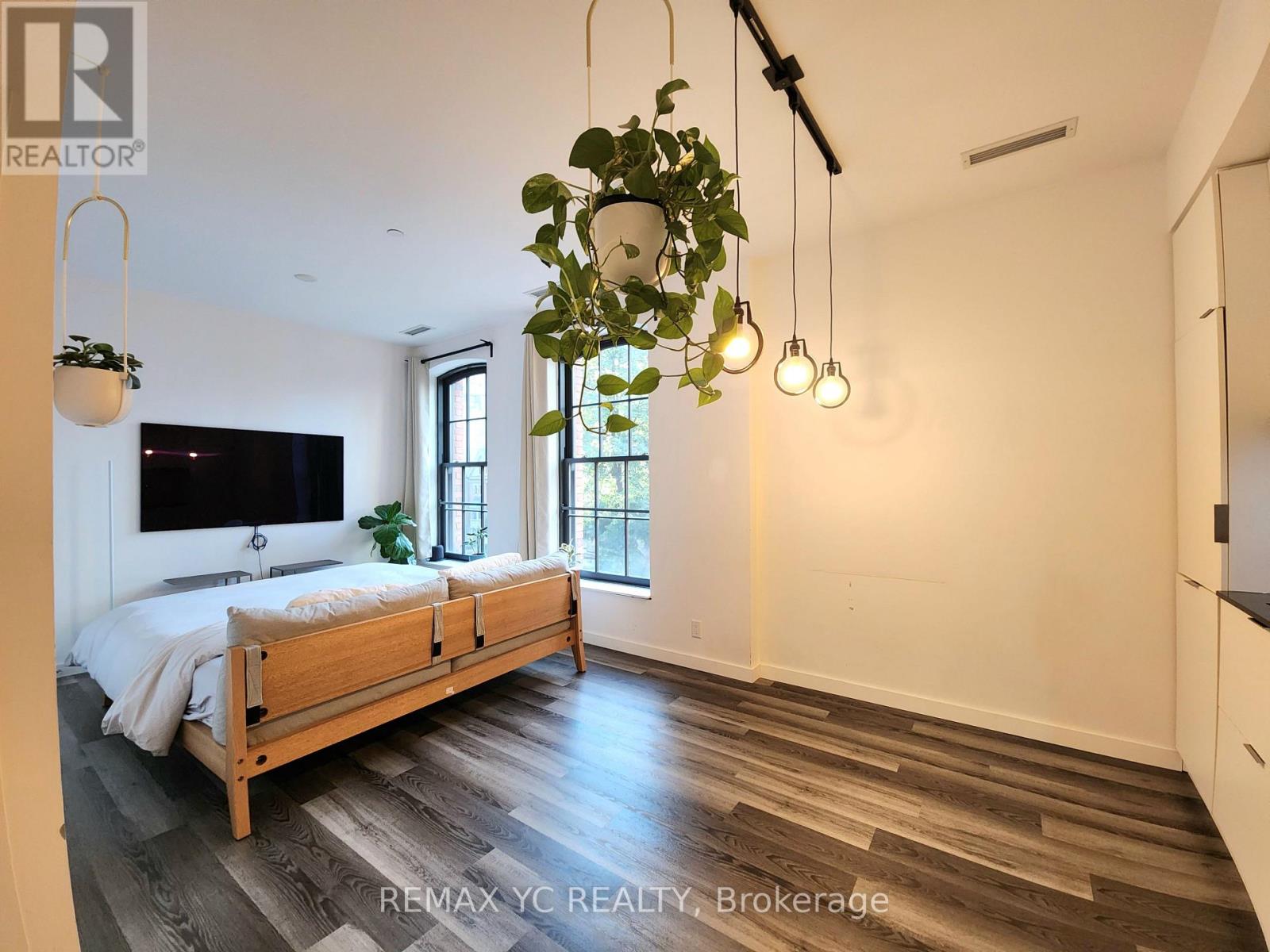 317 - 5 St. Joseph Street, Toronto, Ontario  M4Y 0B6 - Photo 2 - C13134792