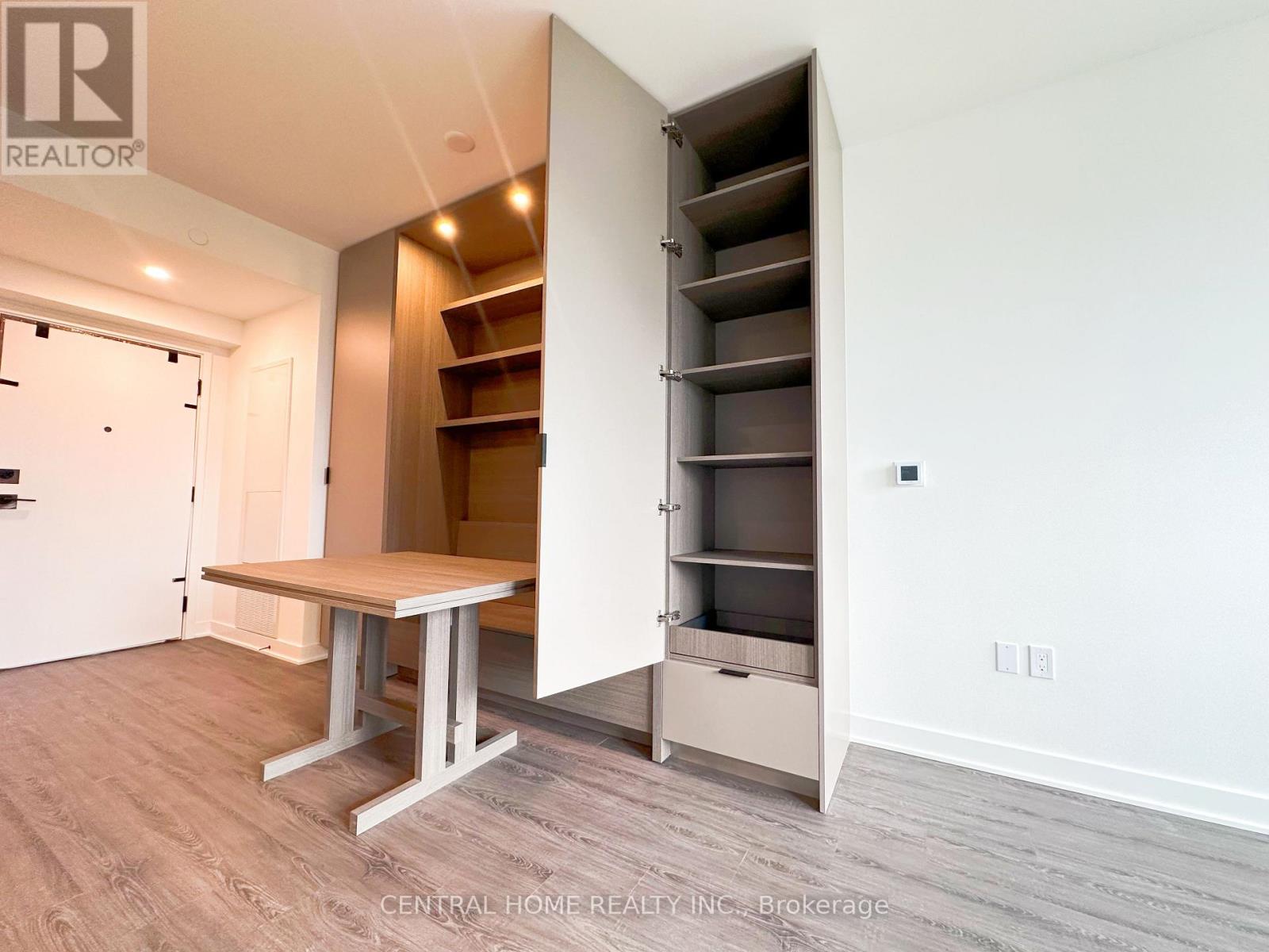 2202 - 55 Charles Street E, Toronto, Ontario  M4Y 1S9 - Photo 4 - C13134874