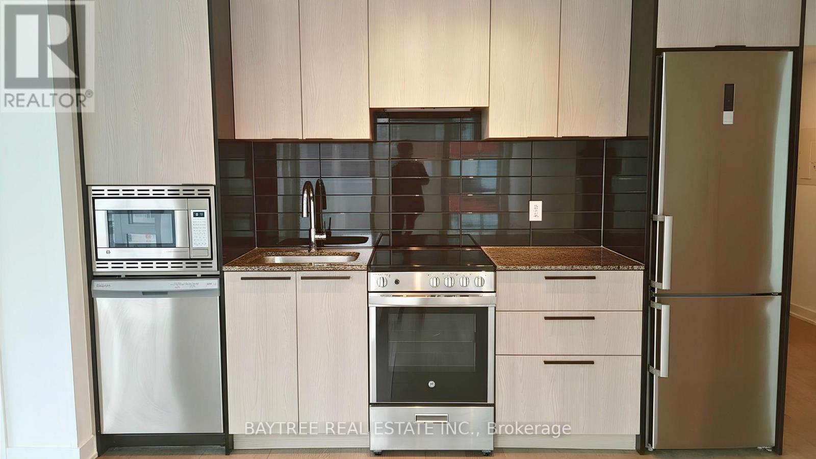 1305 - 501 Yonge Street, Toronto, Ontario  M4Y 0G8 - Photo 11 - C13134888