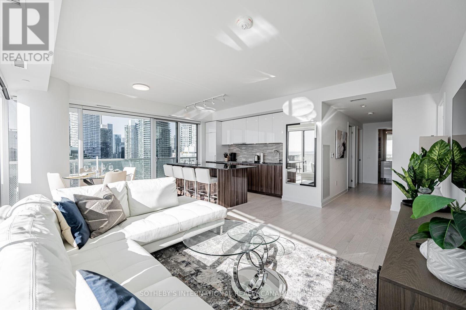 3403 - 15 Queens Quay E, Toronto, Ontario  M5E 0A5 - Photo 11 - C13134998