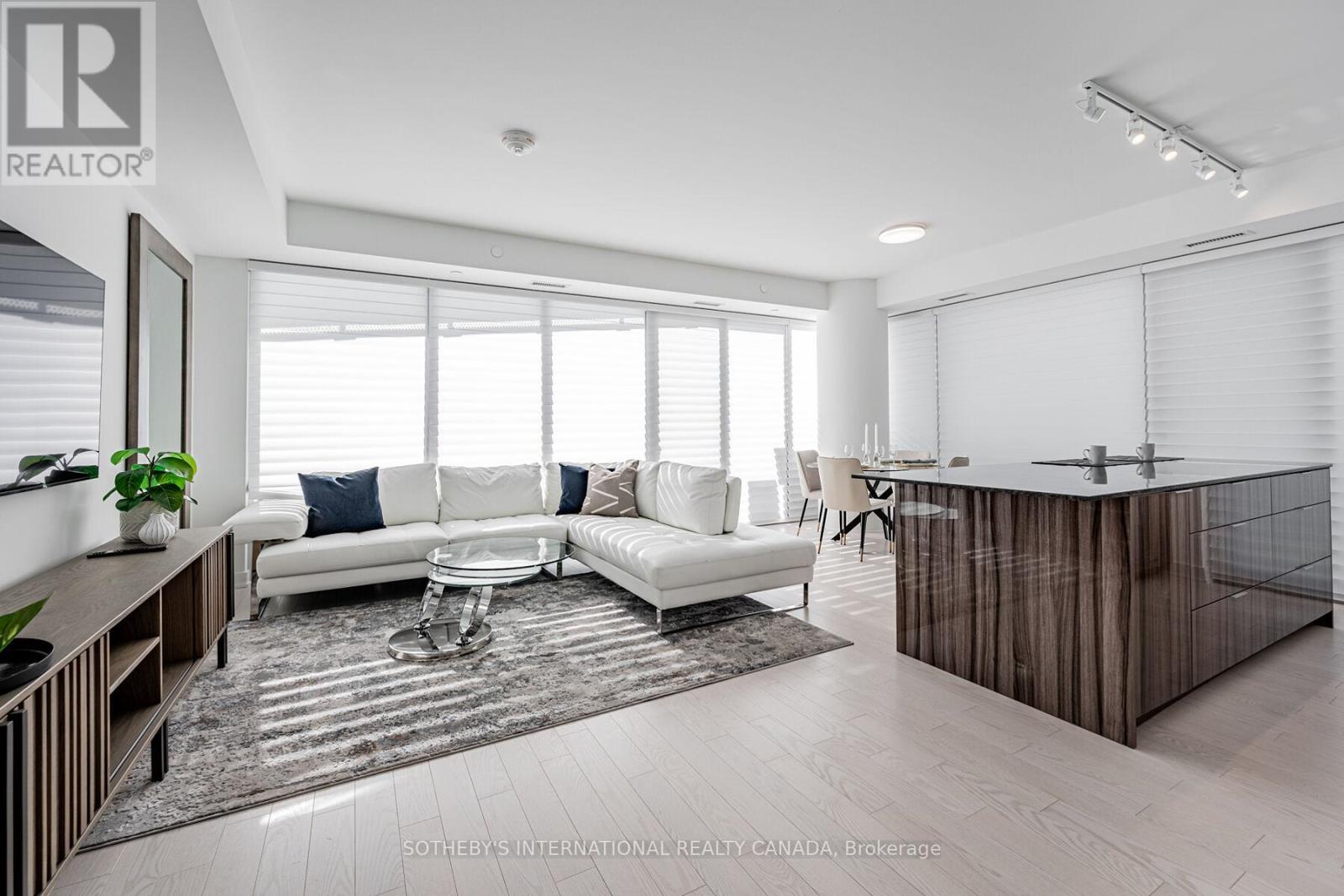 3403 - 15 Queens Quay E, Toronto, Ontario  M5E 0A5 - Photo 13 - C13134998