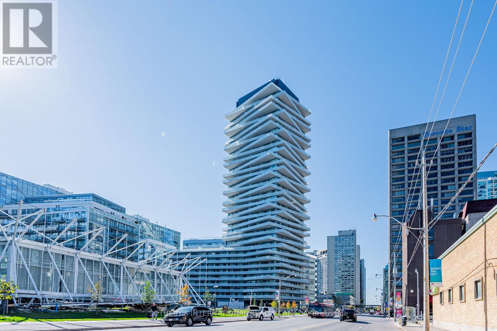 3403 - 15 Queens Quay E, Toronto, Ontario  M5E 0A5 - Photo 2 - C13134998