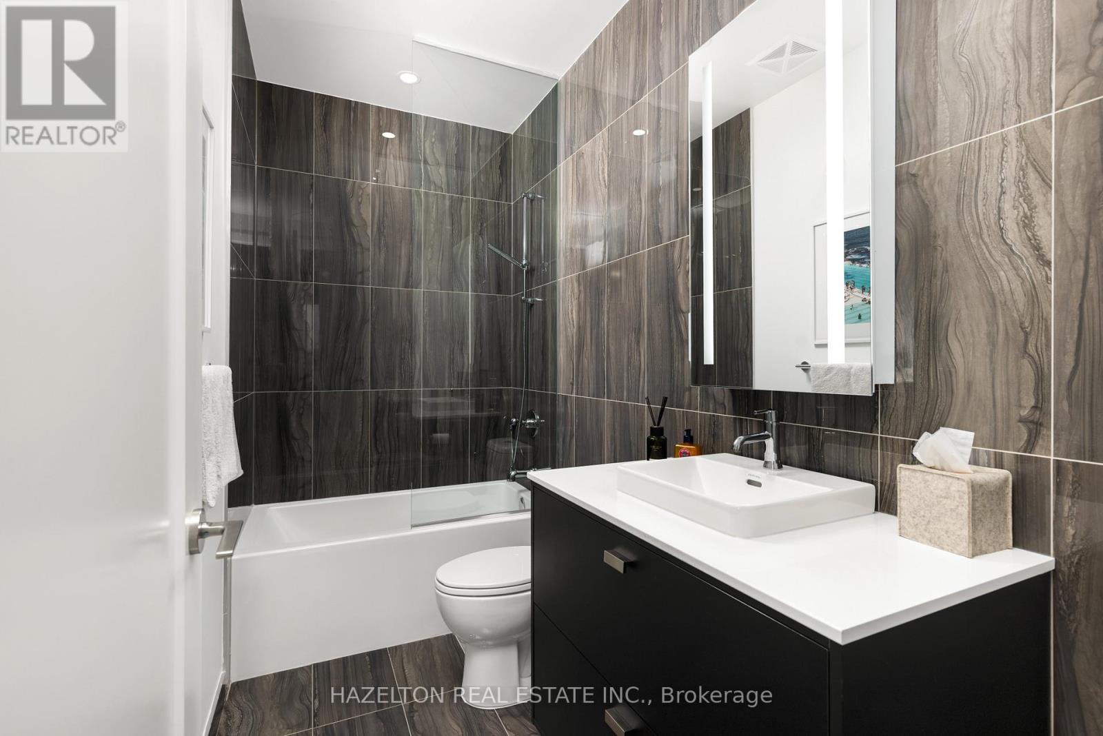 1915 - 480 Front Street W, Toronto, Ontario  M5V 0V5 - Photo 37 - C13135000