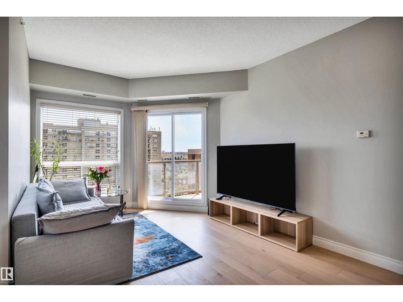 #902 9819 104 St Nw, Edmonton, Alberta  T5K 0Y8 - Photo 12 - E4488032