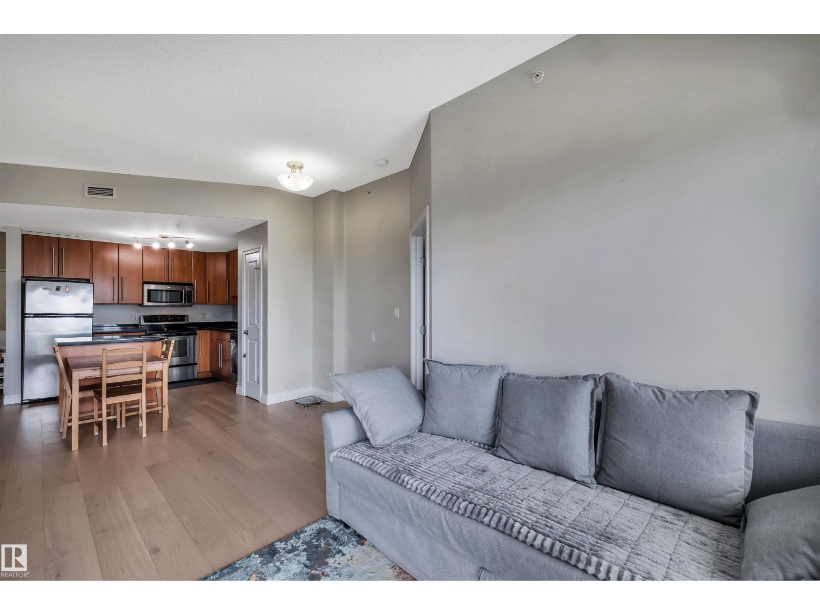 #902 9819 104 St Nw, Edmonton, Alberta  T5K 0Y8 - Photo 13 - E4488032