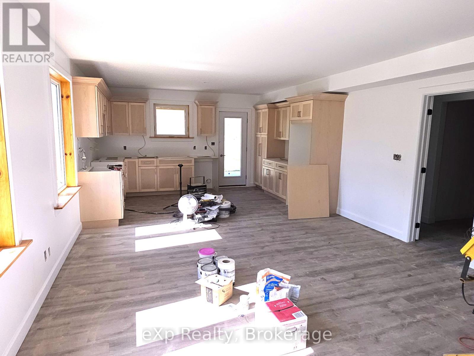 Lower Level Unit - 272 12 Concession, South Bruce, Ontario  N0G 1W0 - Photo 8 - X13124014