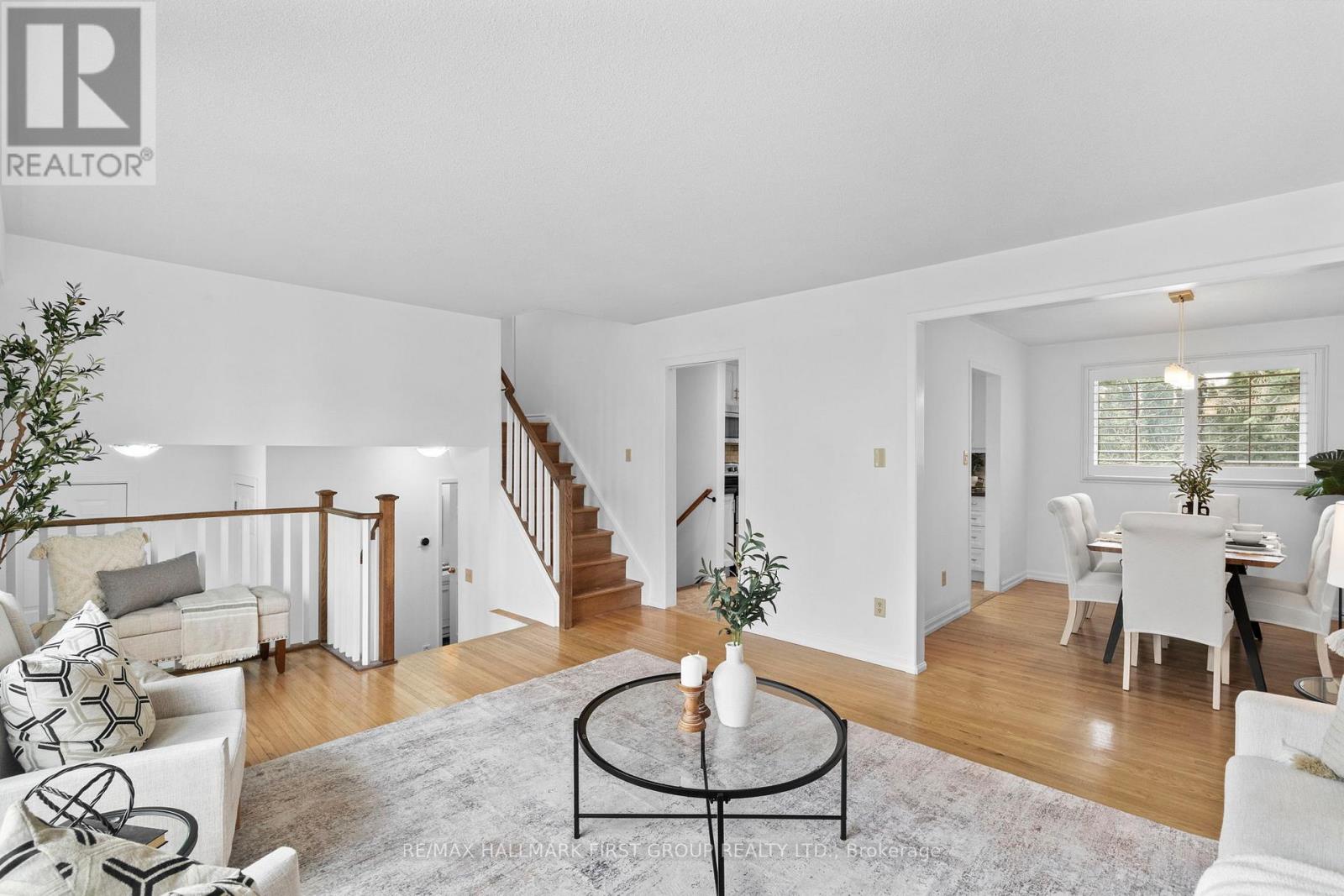 434 Hackney Court, Oshawa, Ontario  L1G 2Y4 - Photo 7 - E13134656