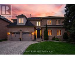 904 DAMASCUS COURT, Newmarket, Ontario