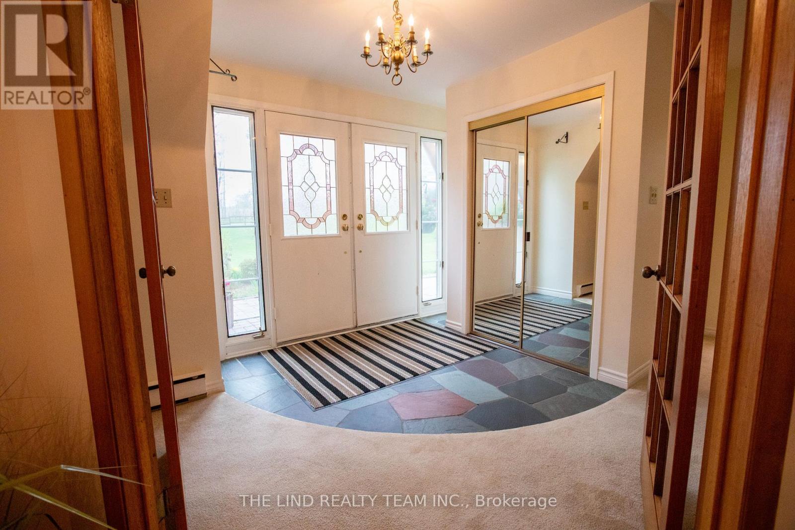 100 Bridle Path, East Gwillimbury, Ontario  L0G 1V0 - Photo 12 - N13134764