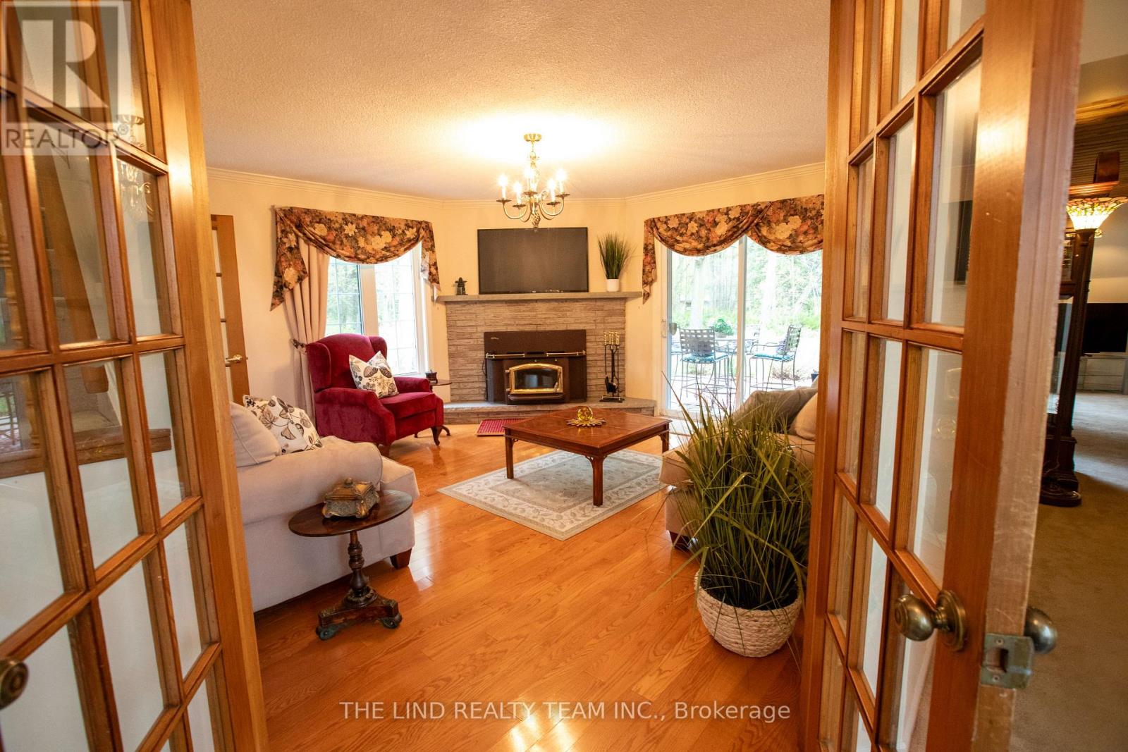 100 Bridle Path, East Gwillimbury, Ontario  L0G 1V0 - Photo 14 - N13134764