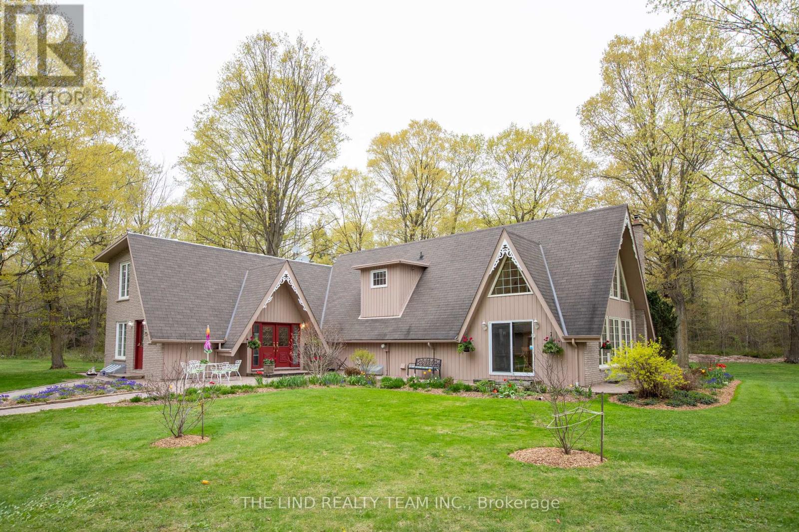 100 Bridle Path, East Gwillimbury, Ontario  L0G 1V0 - Photo 2 - N13134764
