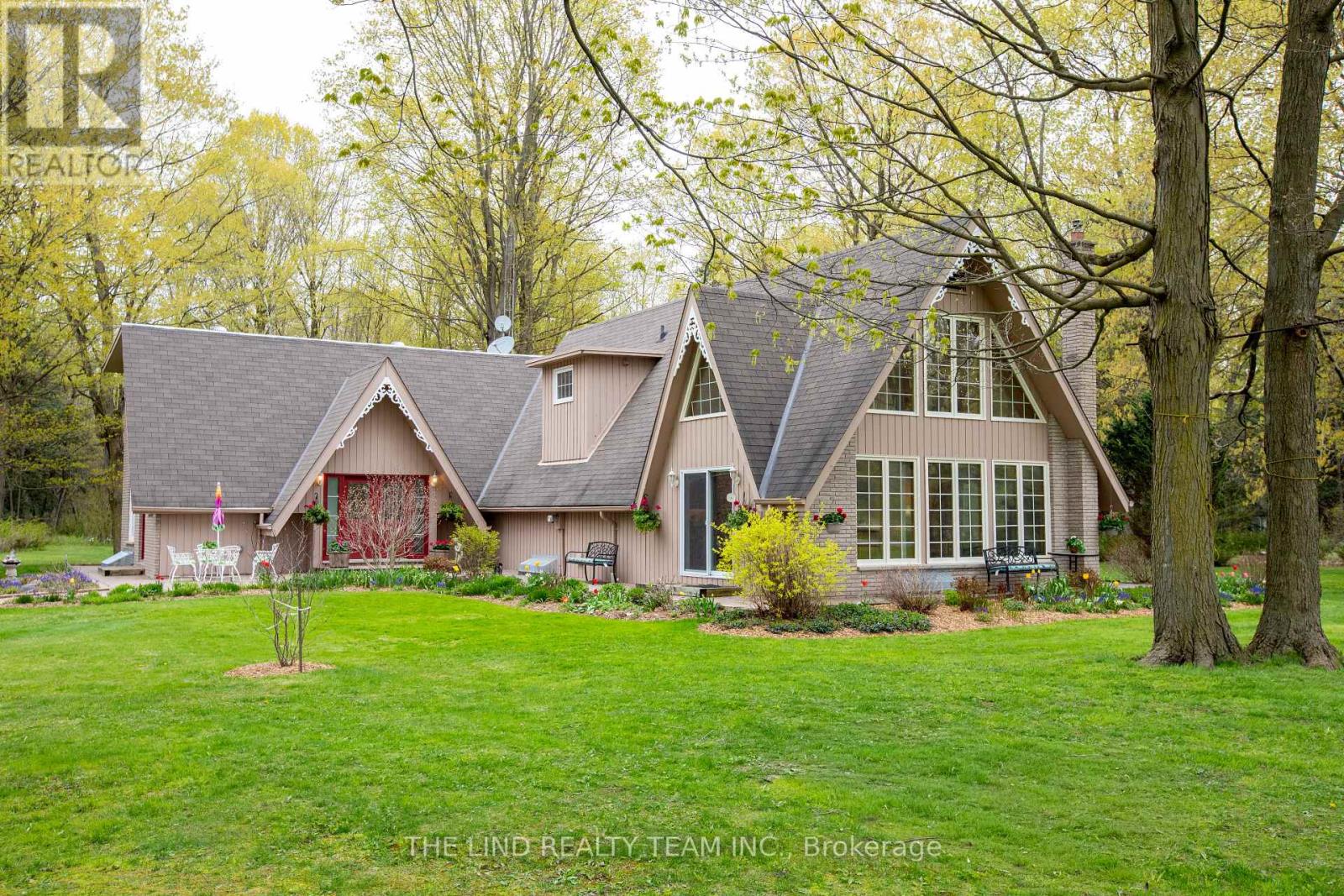 100 Bridle Path, East Gwillimbury, Ontario  L0G 1V0 - Photo 3 - N13134764
