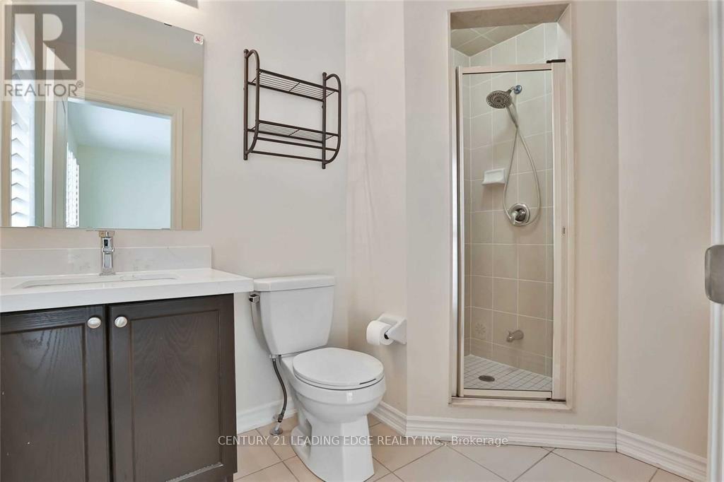 5 Vandaam Lane, Markham, Ontario  L6C 0P1 - Photo 13 - N13134772