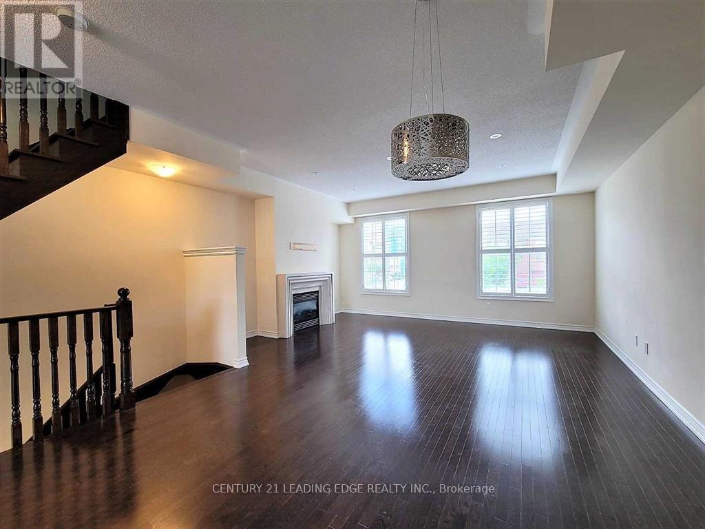 5 Vandaam Lane, Markham, Ontario  L6C 0P1 - Photo 7 - N13134772