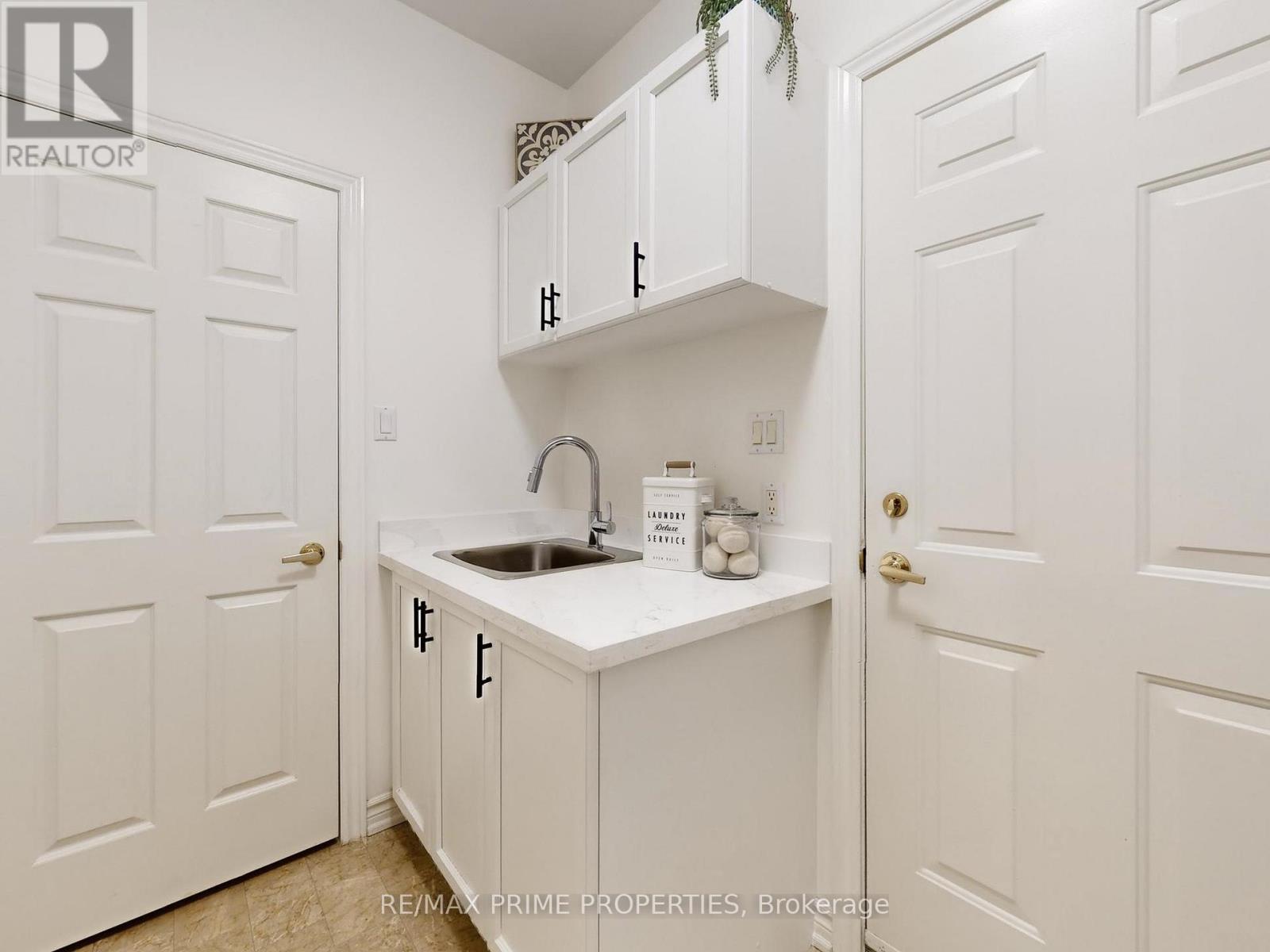4 Colleen Bay Way, Markham, Ontario  L6E 1B4 - Photo 29 - N13134858