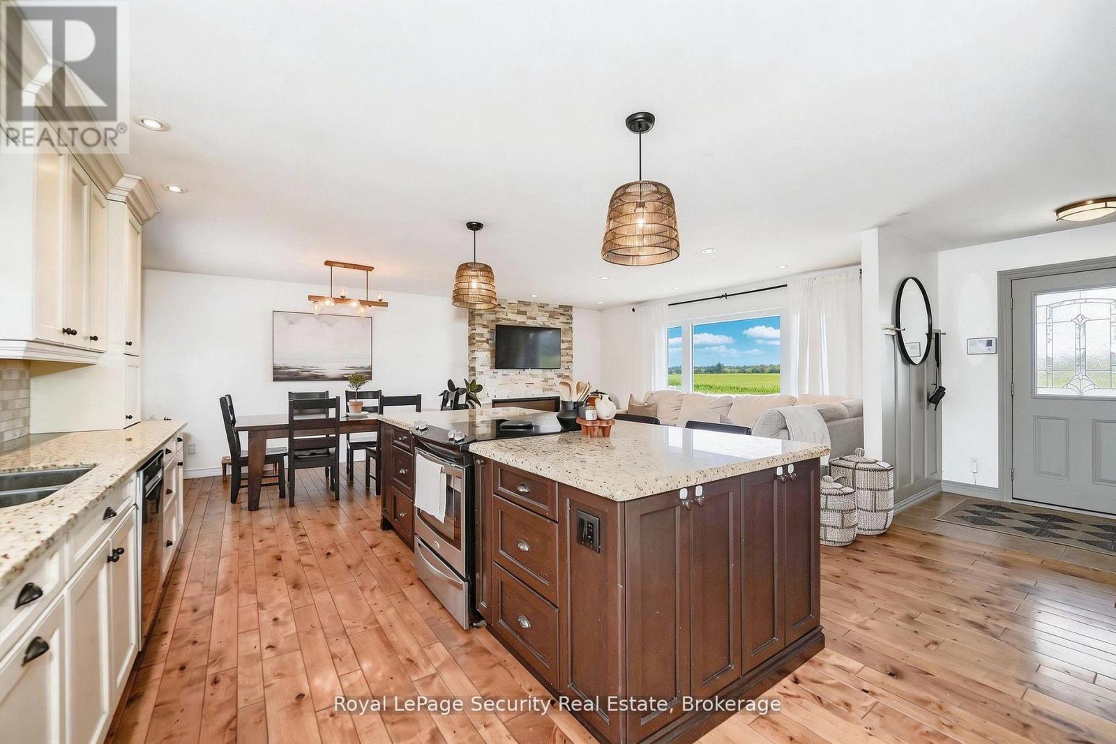 2564 15th Side Road, New Tecumseth, Ontario  L0G 1W0 - Photo 25 - N13134936