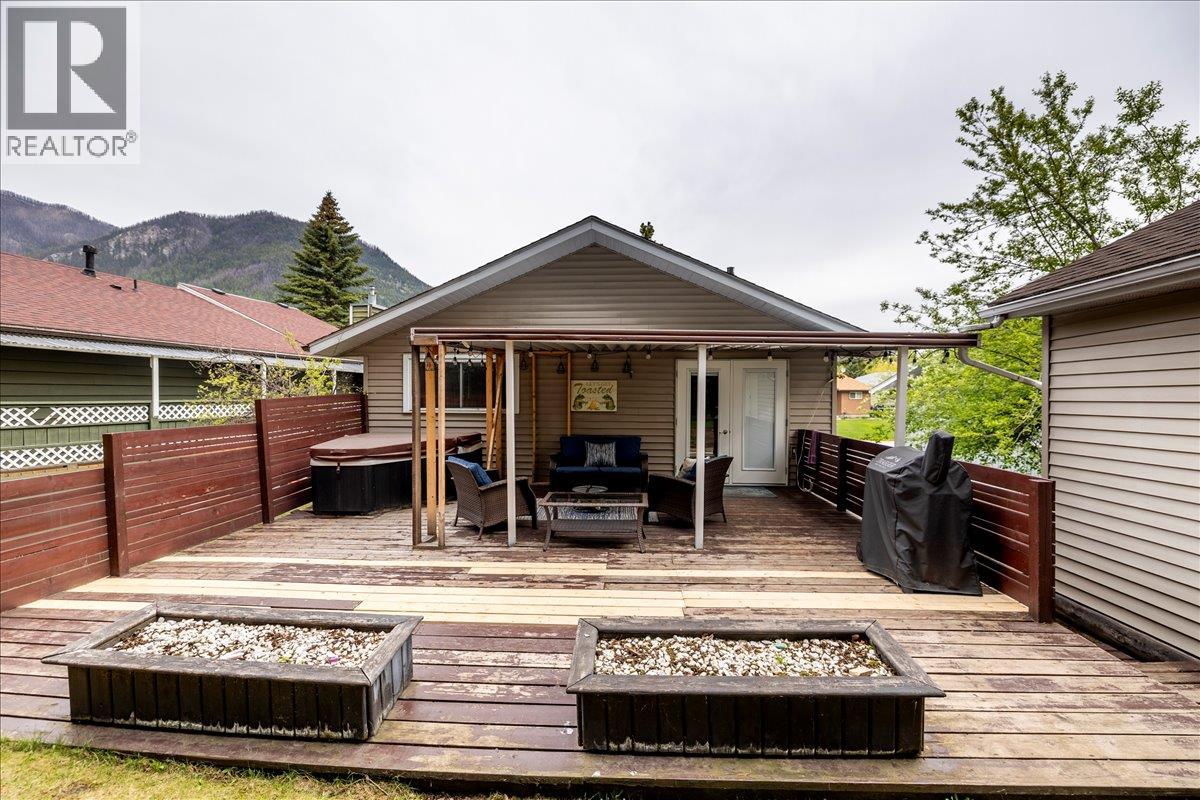 1272 Ponderosa Drive, Sparwood, British Columbia  V0B 2G2 - Photo 17 - 10387635