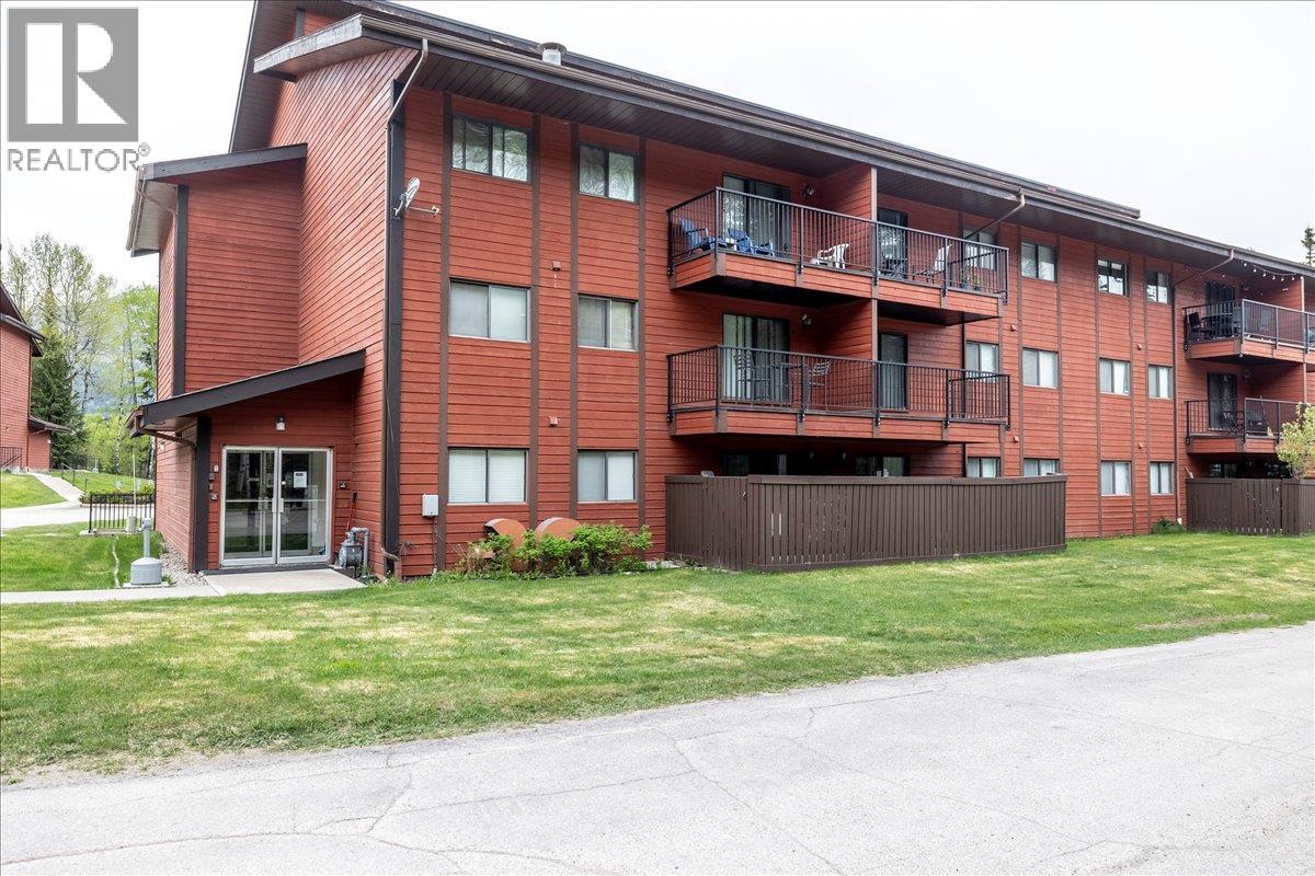 1286 Ponderosa Drive Unit# 403, Sparwood, British Columbia  V0B 2G2 - Photo 1 - 10387623