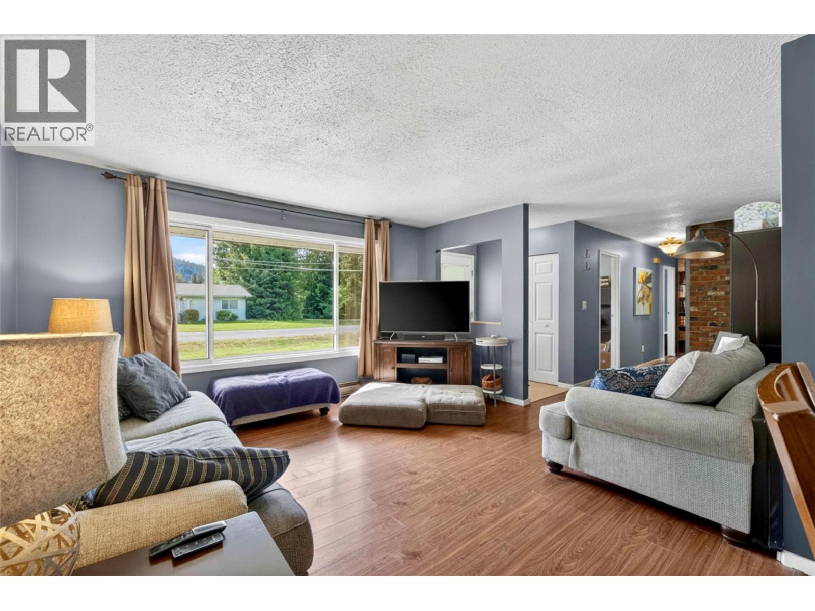 409 Oak Avenue, Sicamous, British Columbia  V0E 2V1 - Photo 15 - 10387492