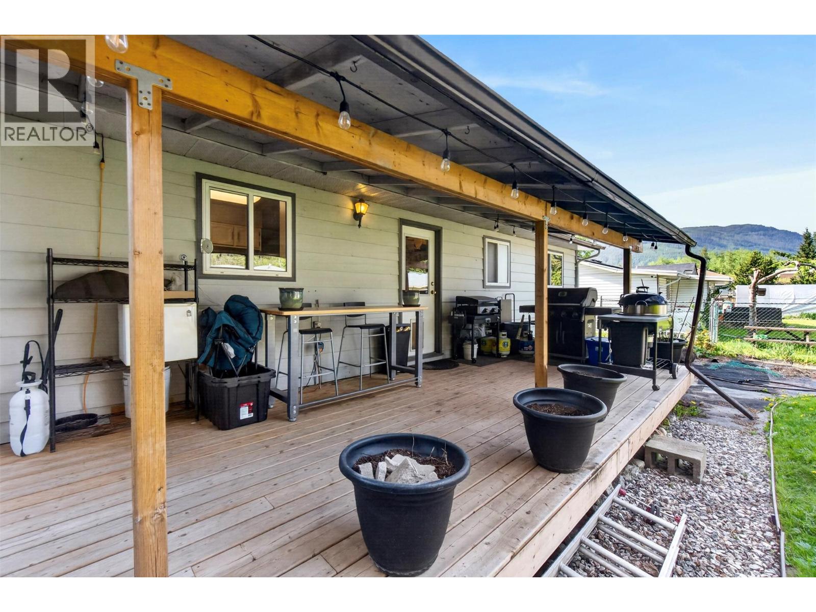 409 Oak Avenue, Sicamous, British Columbia  V0E 2V1 - Photo 9 - 10387492