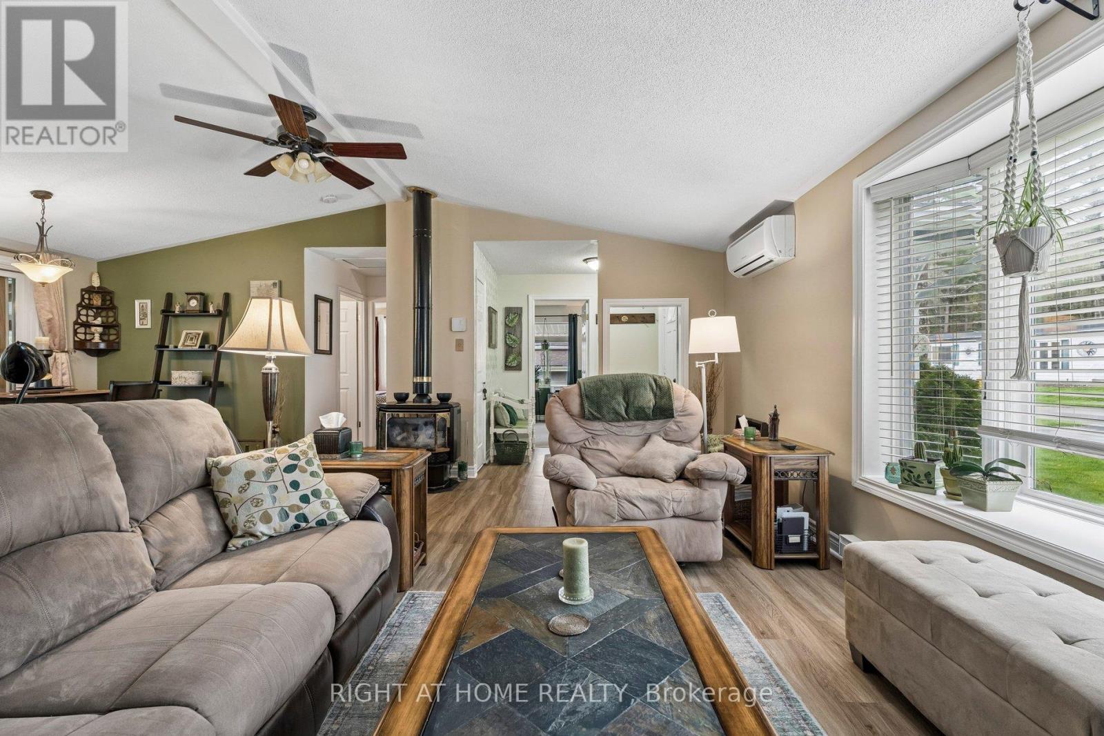 1 Allen Drive S, Wasaga Beach, Ontario  L9Z 1K5 - Photo 13 - S13134806