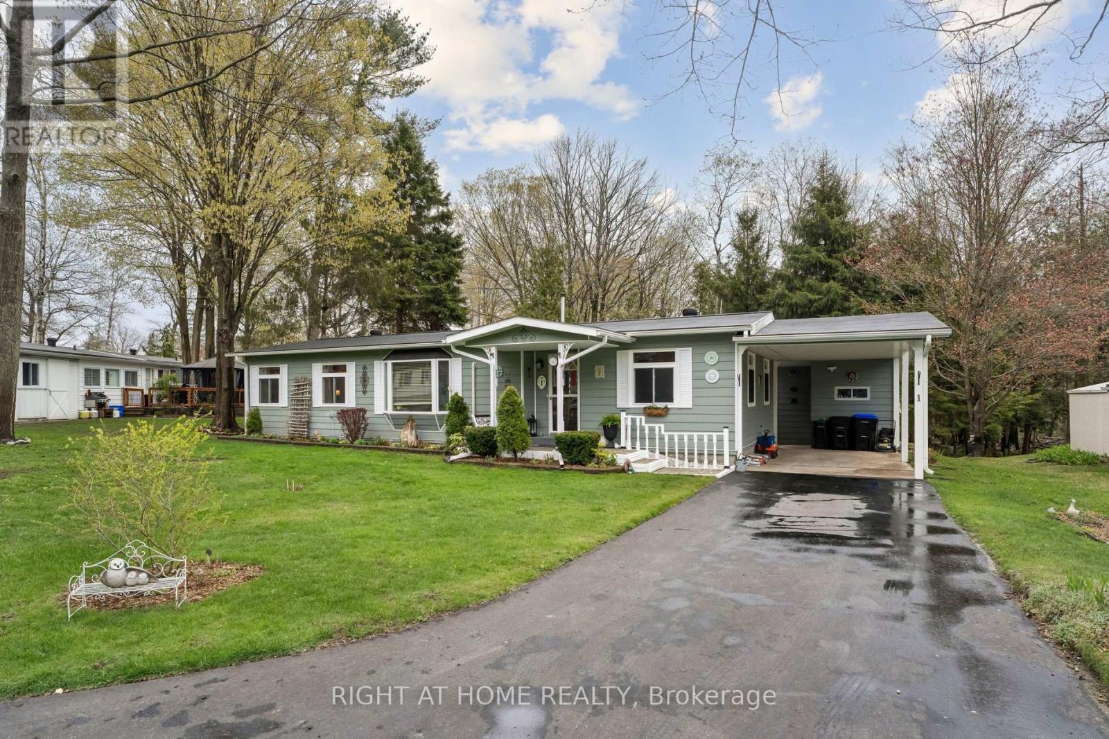 1 Allen Drive S, Wasaga Beach, Ontario  L9Z 1K5 - Photo 4 - S13134806