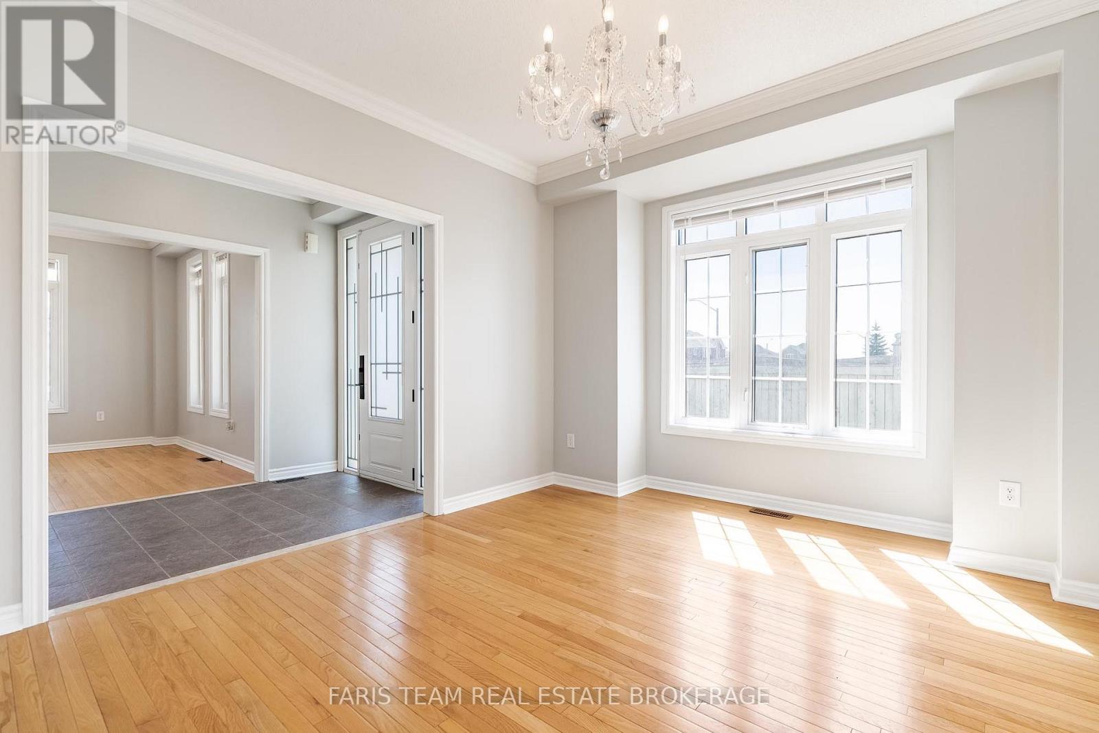 135 Prince William Way, Barrie (Innis-Shore), Ontario  L4M 7H6 - Photo 15 - S13134820