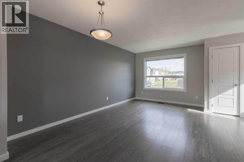 1, 1180 Keystone Road W, Lethbridge, Alberta  T1J 5H6 - Photo 7 - A2310137