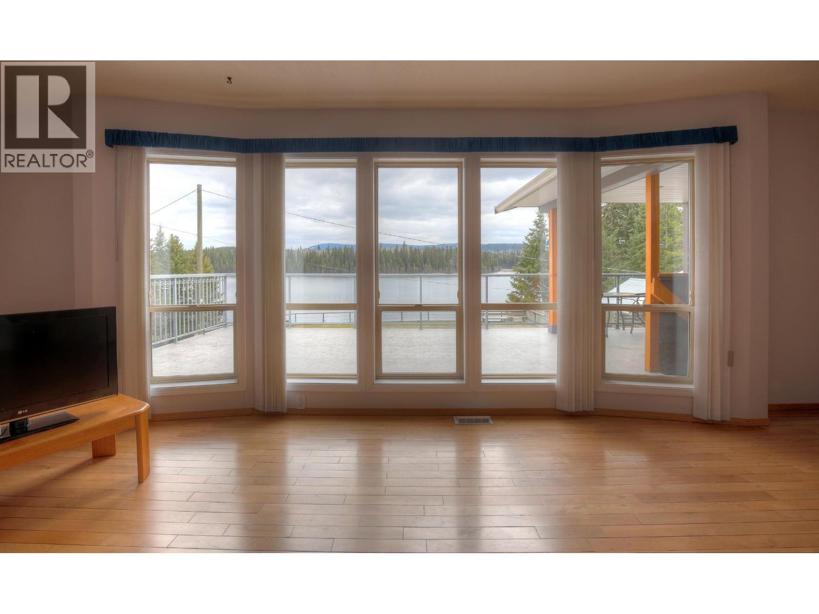 2391 Starlike Lake Road, Horsefly, British Columbia  V0L 1L0 - Photo 11 - R3115025