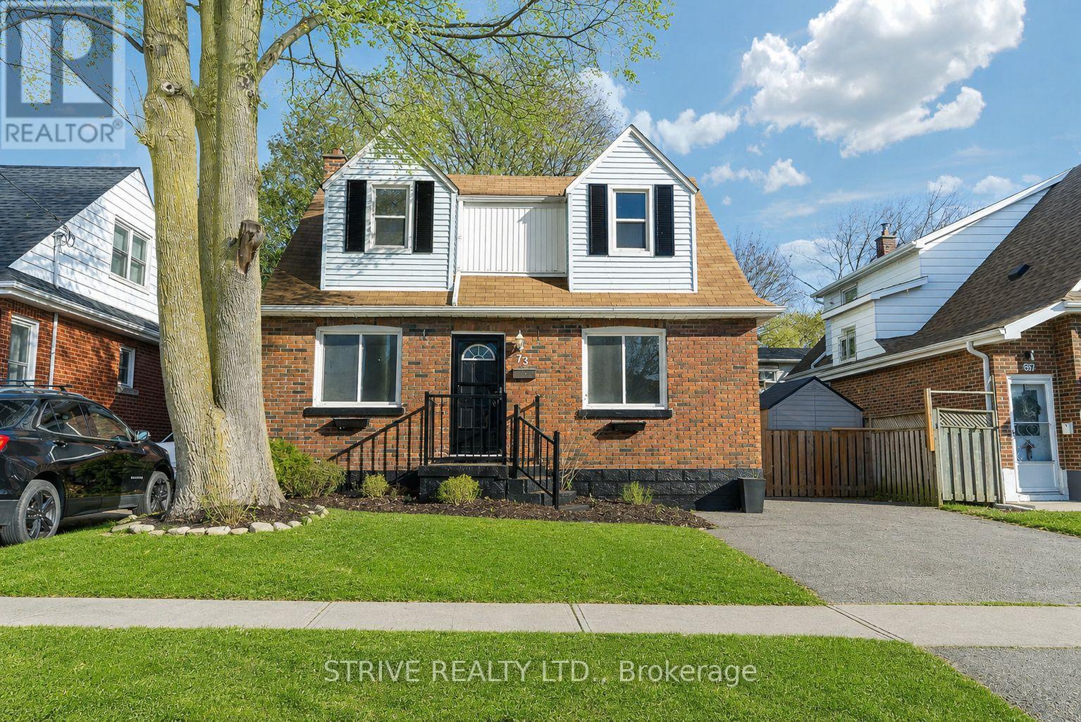 73 Central Park Boulevard N, Oshawa, Ontario  L1G 5Y4 - Photo 1 - E13135082